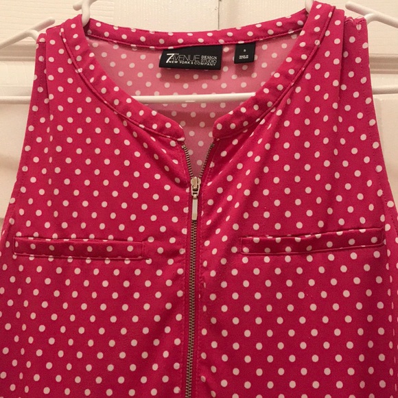 Sleeveless top. Pink with white polka dots. - Picture 3 of 3